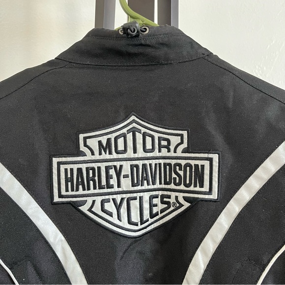 Harley Davidson Riding Jacket - Picture 7 of 8